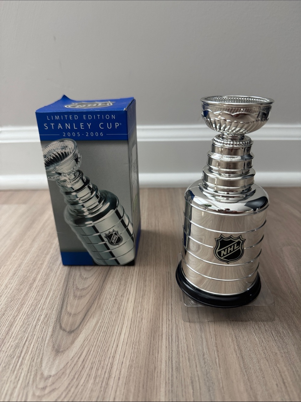 NHL Silver Finish Limited Edition 2005-2006 Stanley Cup Replica